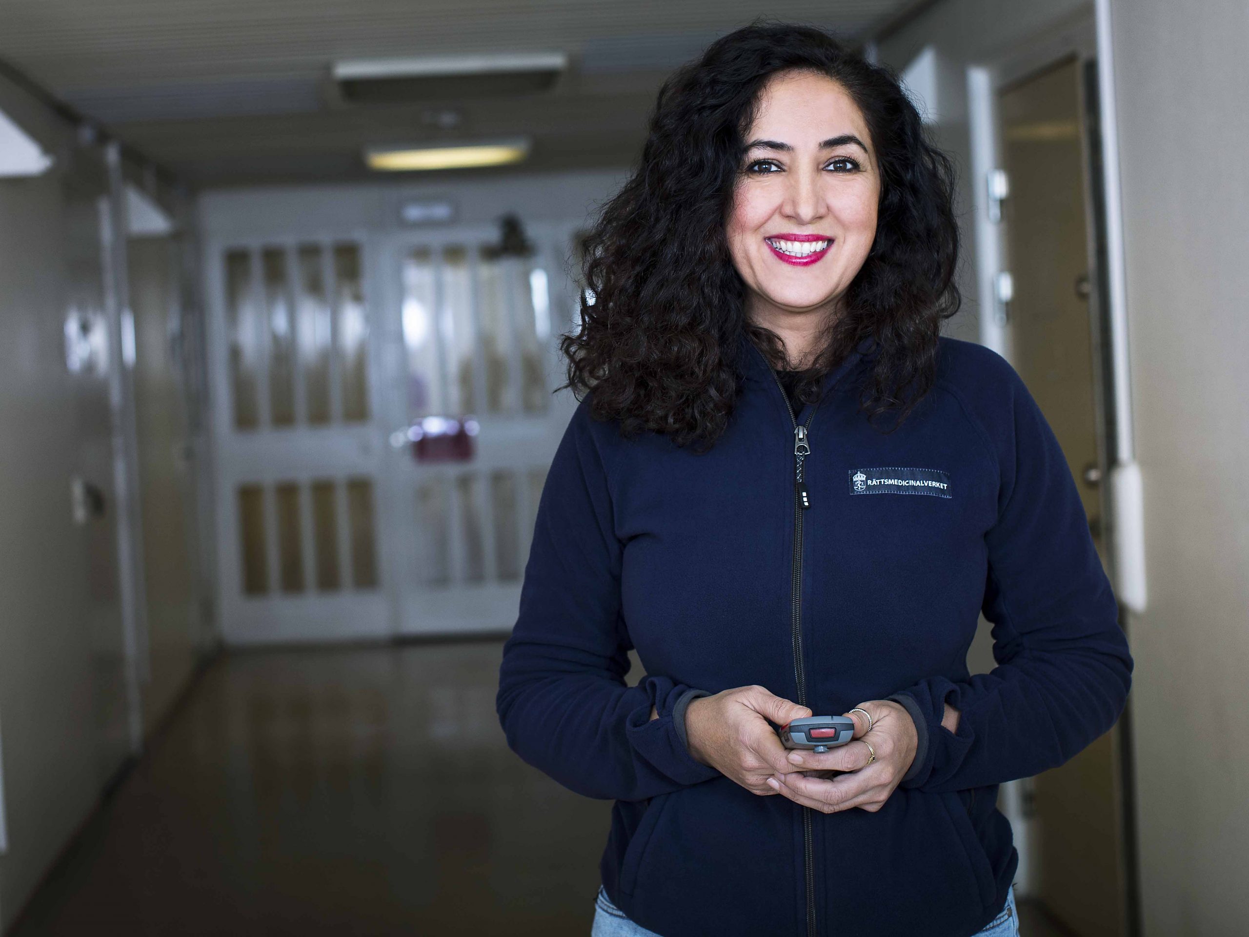 Laila Ibrahim, omvårdnadspersonal på rättspsykiatrin i Göteborg.