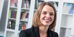 Rättsläkare Katharina Sjölin